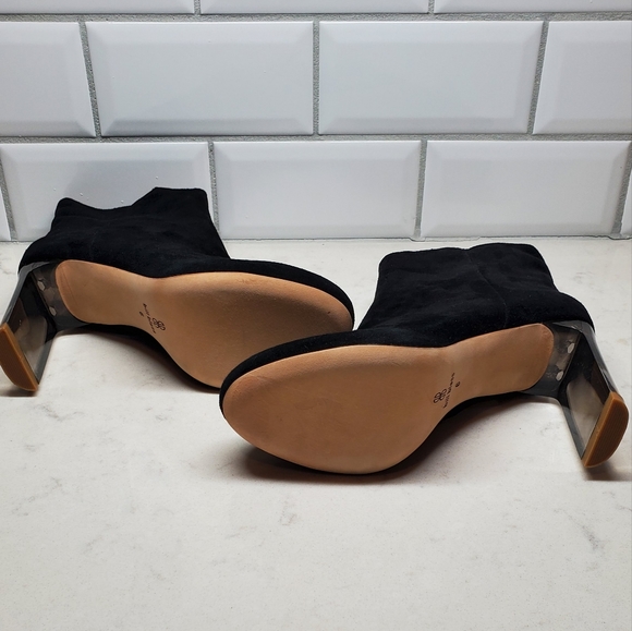 Bill Blass Inez Black Suede Clear Heel Booties Boots (Size 6 US) - NWOT - Picture 6 of 10